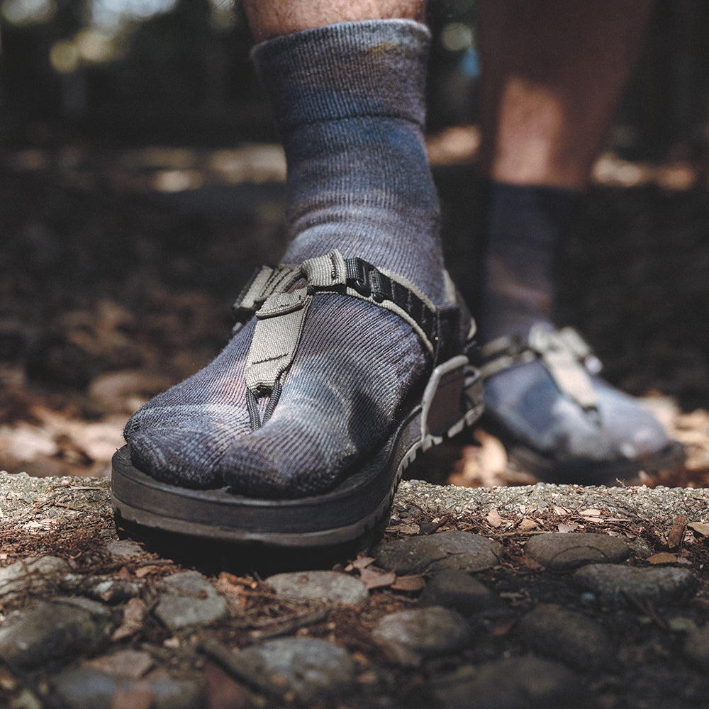 OUTSIDE FIELD SOCKS