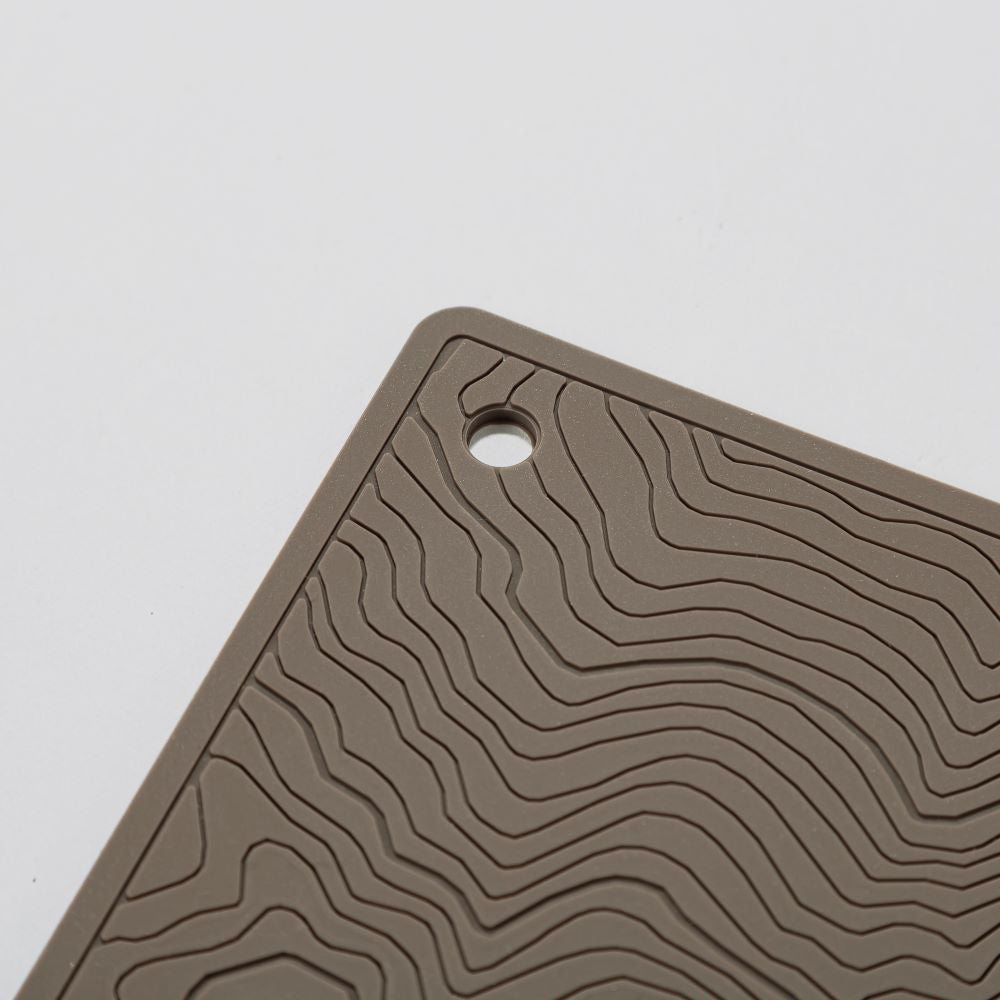 TOPOGRAPHIC POT MAT