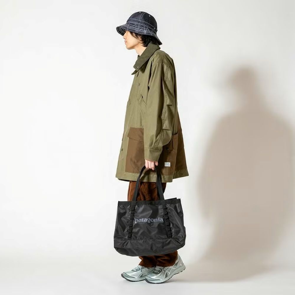 ブラックホールトート25L