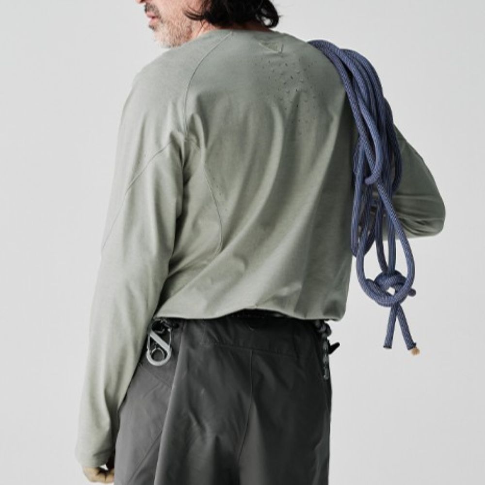 フロッグエアロ速乾UVカットロングスリーブ