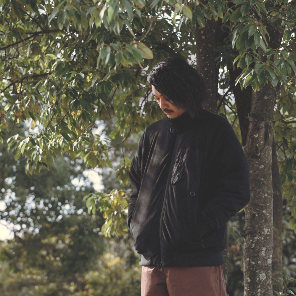 REVERSIBLE FLEECE DOWN JACKET