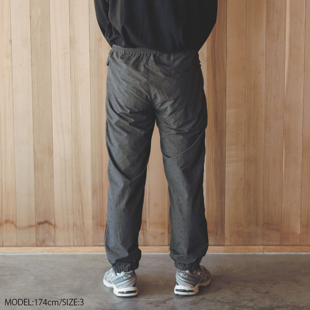 NIGHT CAMO HARVEST TRAINER