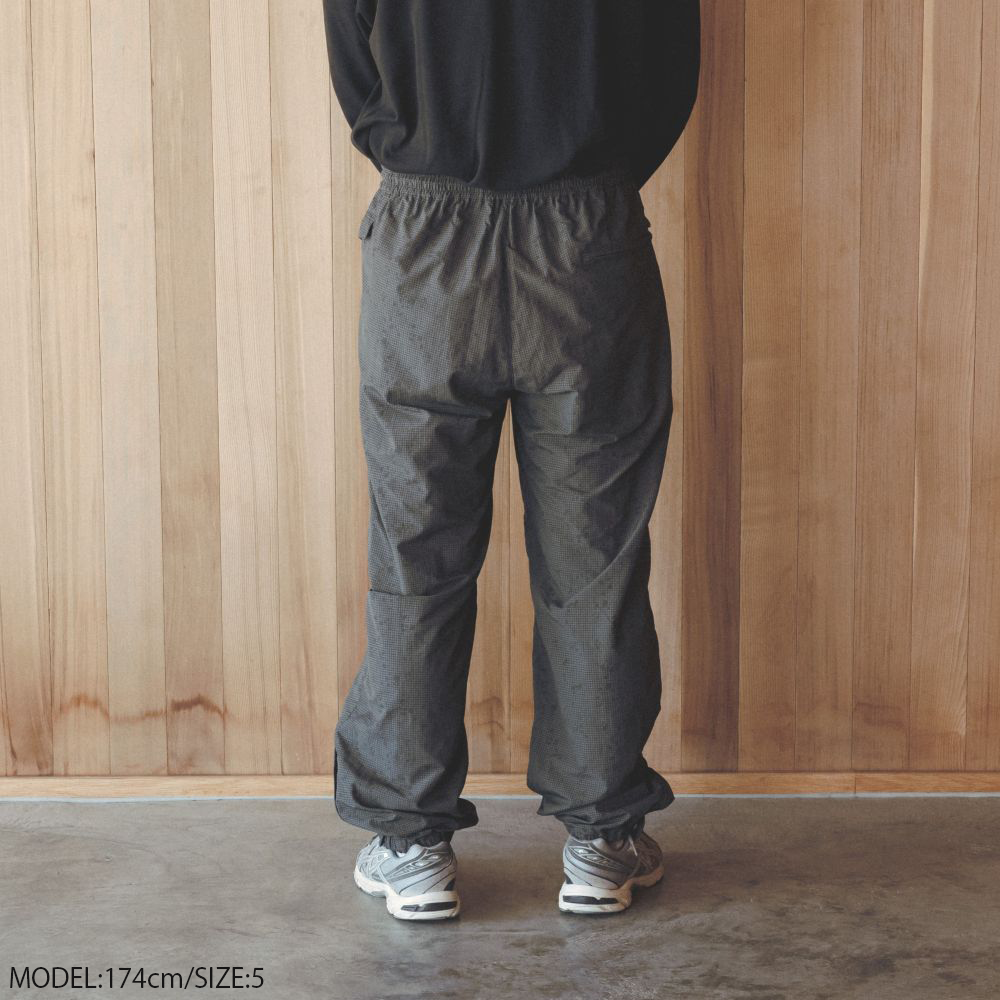 NIGHT CAMO HARVEST TRAINER