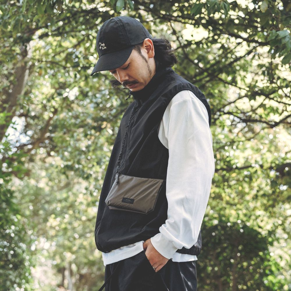 FS DUAL POUCH CRN