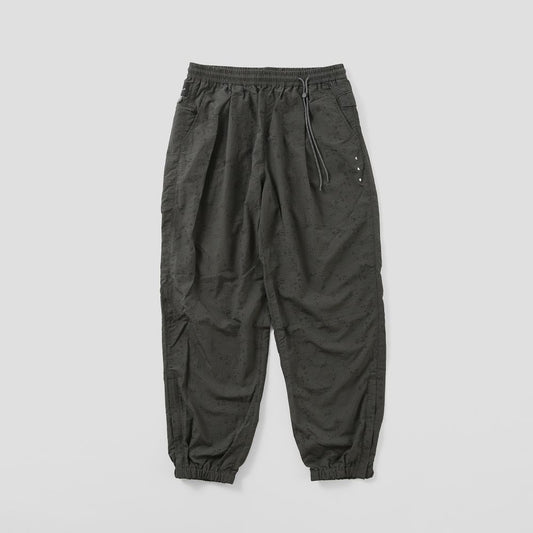 NIGHT CAMO HARVEST TRAINER
