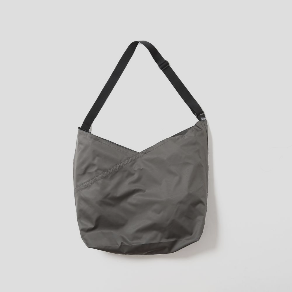 新品未使用！Hobo AZUMA SHOULDER BAG M ブラック AZUMA SHOULDER BAG NYLON CANVAS M | hobo