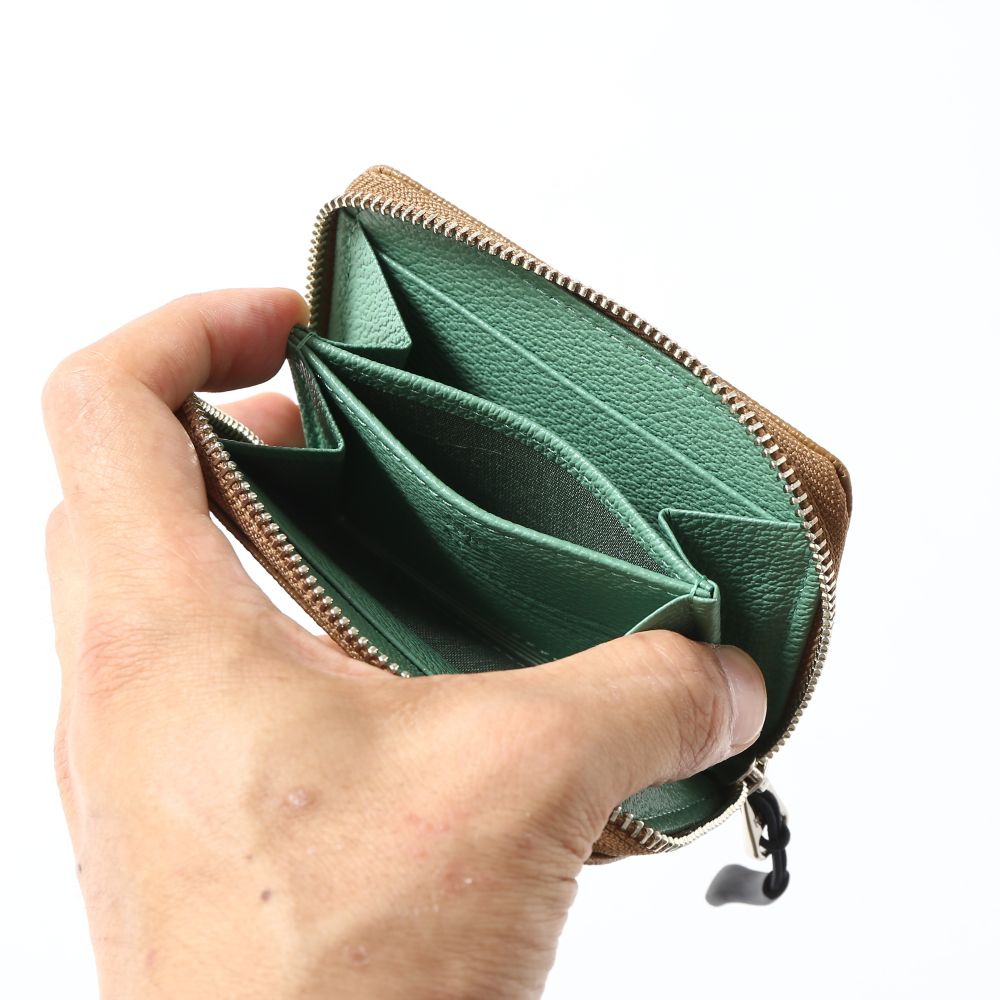 ヒラリーウォレット03