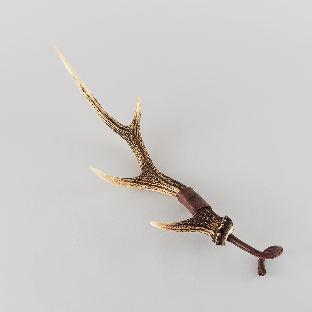 Kazuno lantern hanger