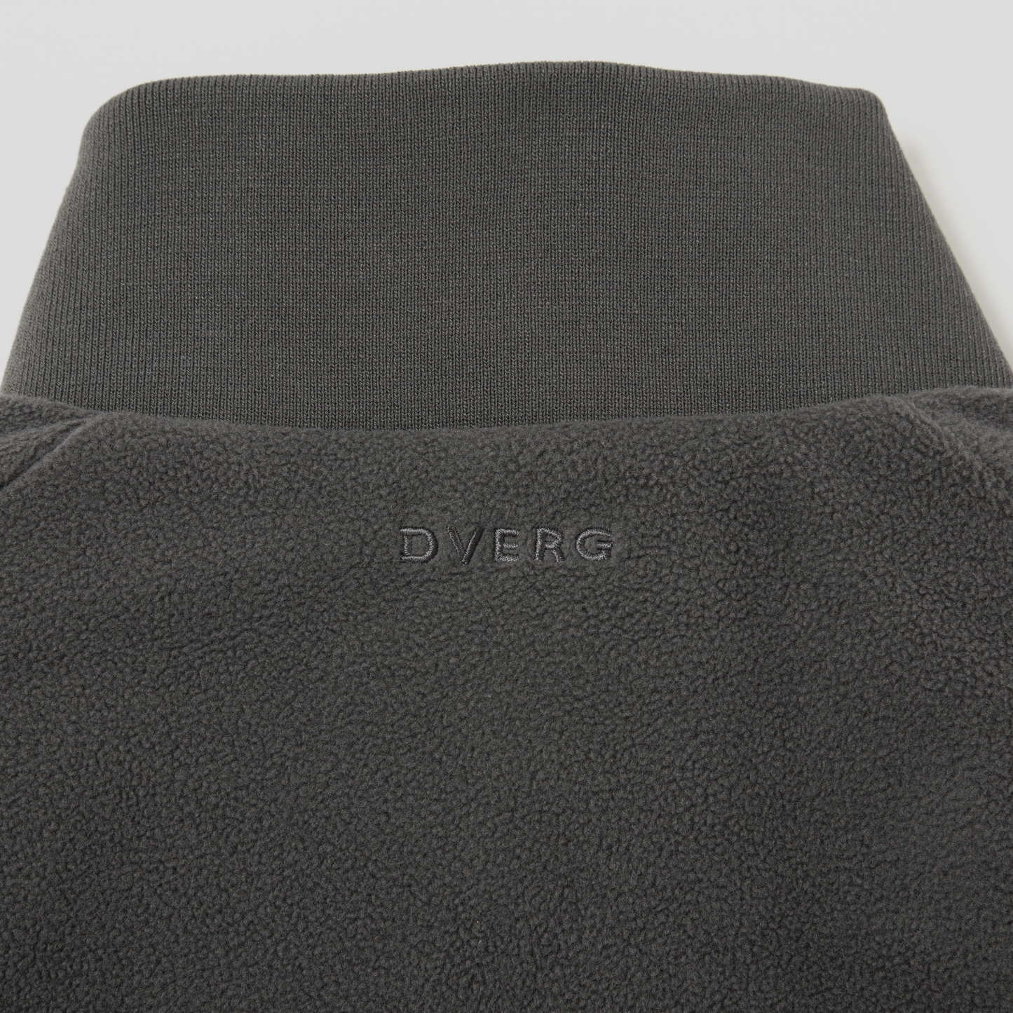 REVERSIBLE FLEECE DOWN JACKET