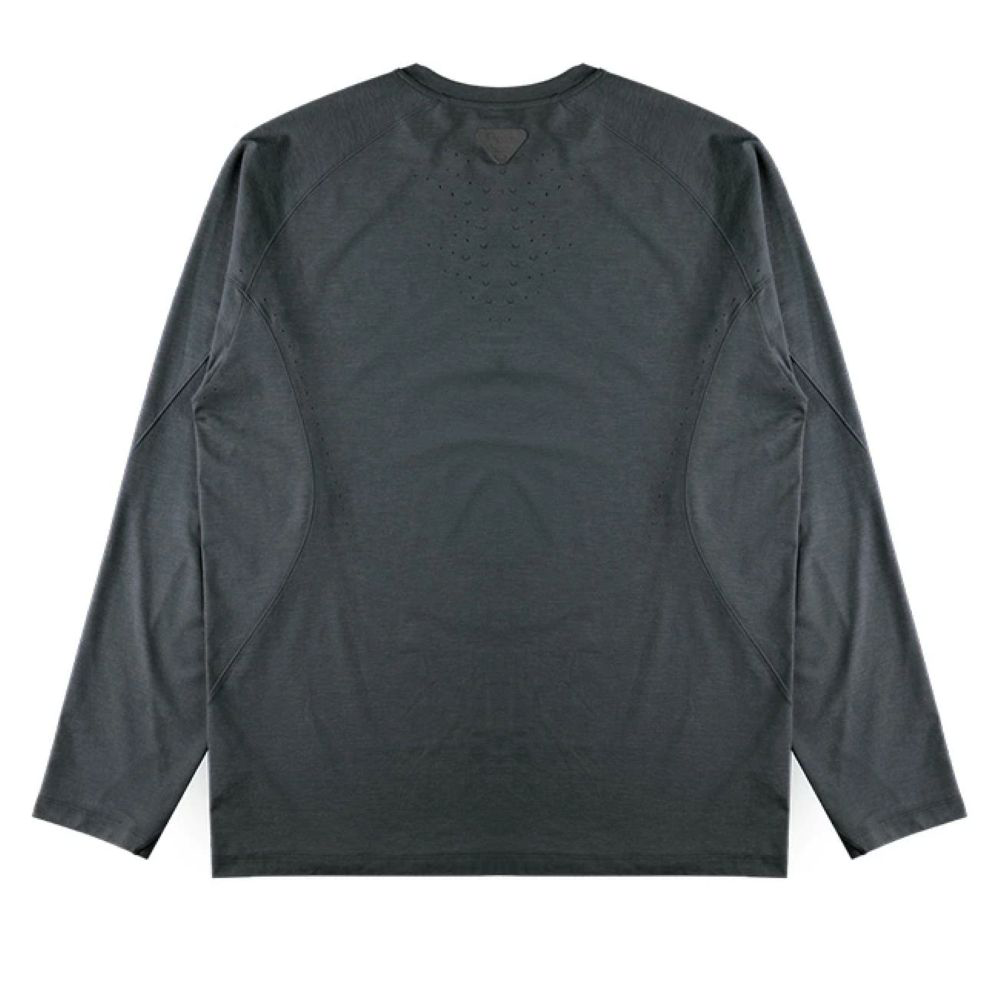 フロッグエアロ速乾UVカットロングスリーブ