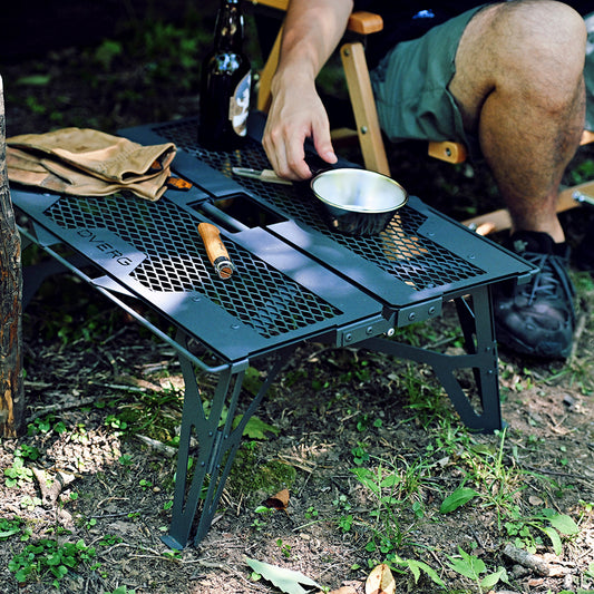 The One Hand Cafe Table