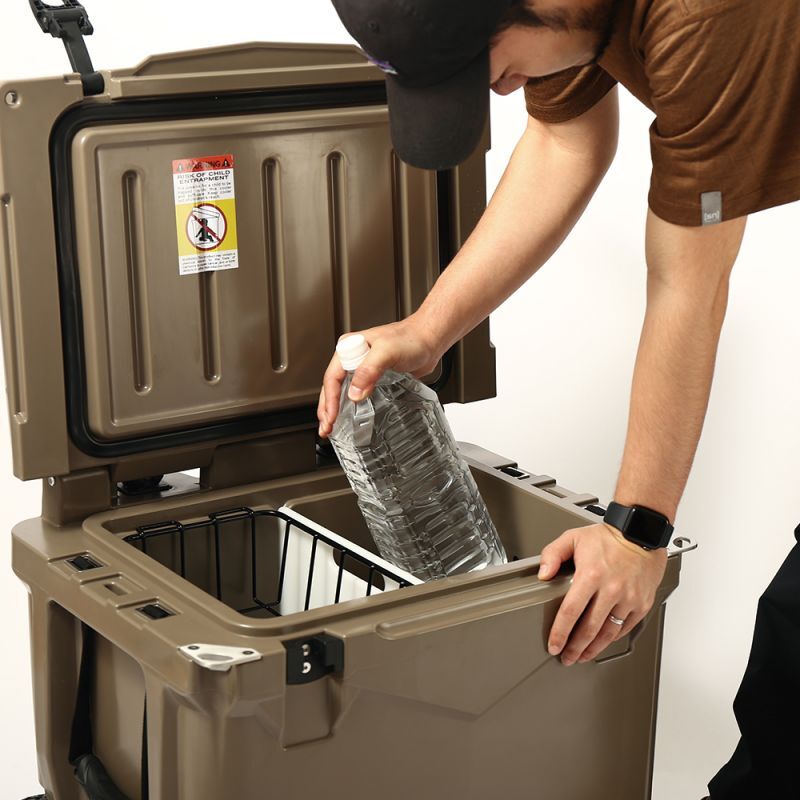 Cooler Box 45QT  with Wheel