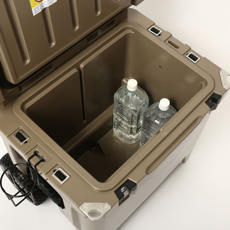 Cooler Box 45QT  with Wheel