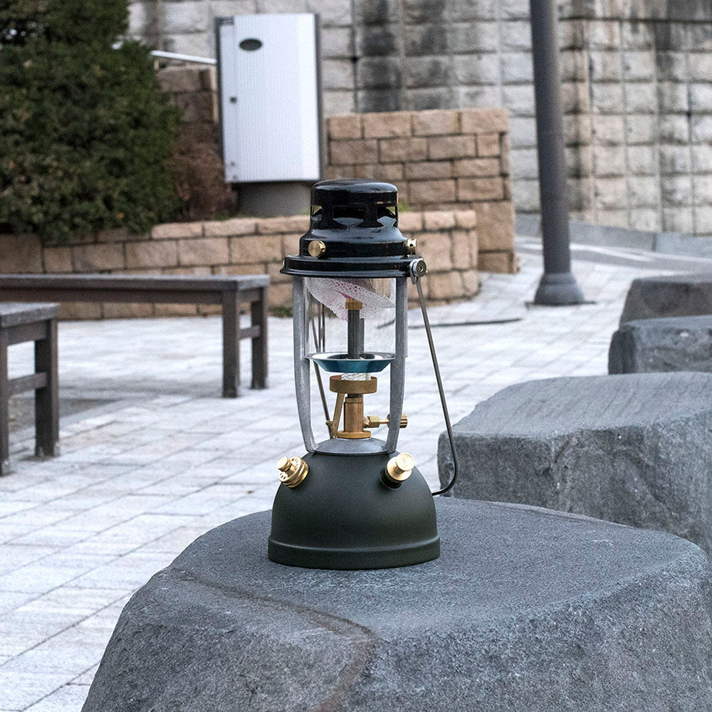 Lantern M320